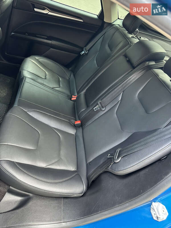 Седан Ford Fusion 2019 в Одессе