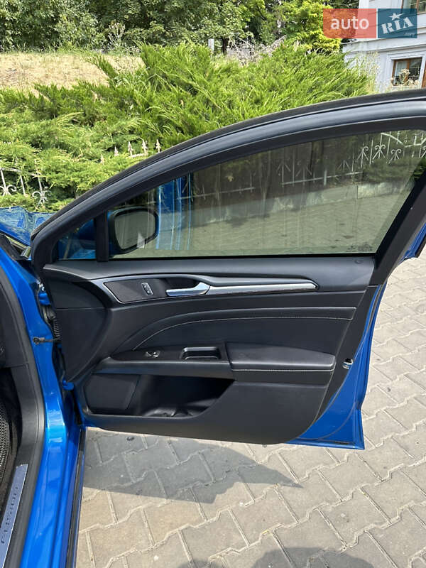 Седан Ford Fusion 2019 в Одессе