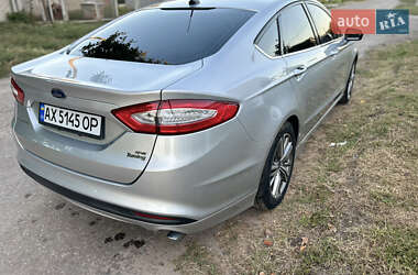 Седан Ford Fusion 2015 в  фото 8 Седан Ford Fusion 2015 в