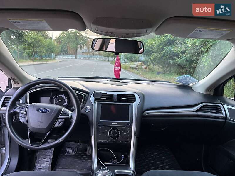 Седан Ford Fusion 2017 в Киеве фото 6 Седан Ford Fusion 2017 в Киеве