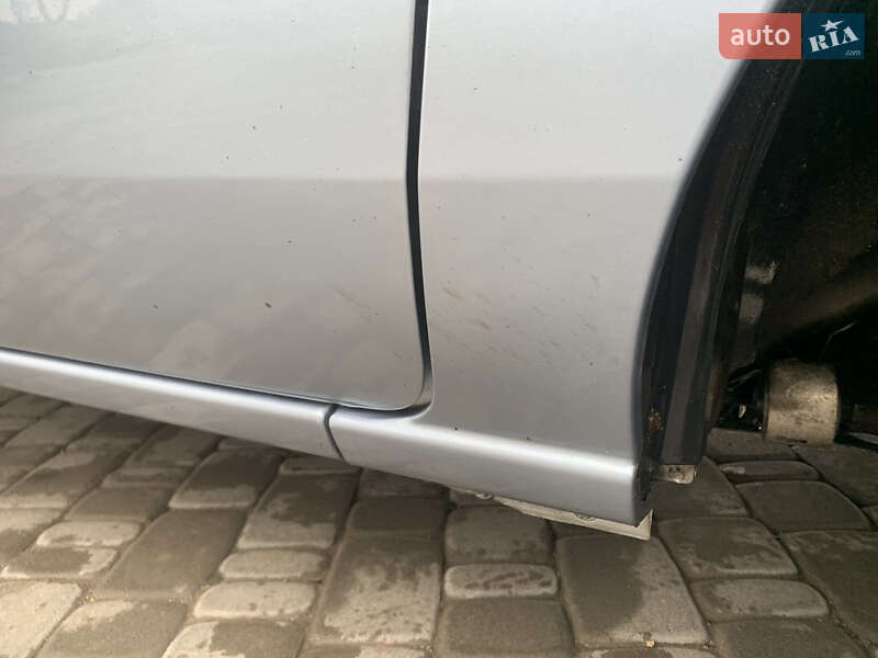 Хэтчбек Ford Fusion 2004 в Борщеве