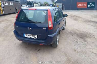Хетчбек Ford Fusion 2011 в 