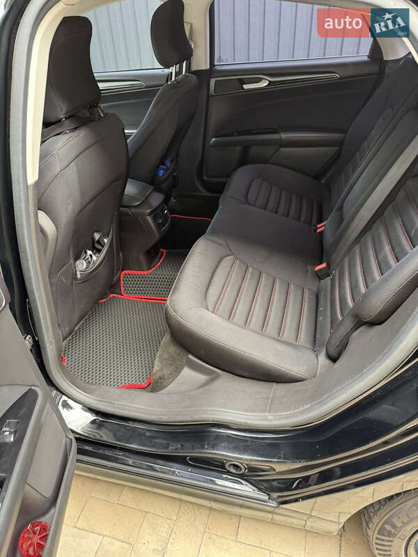 Седан Ford Fusion 2015 в Києві фото 16 Седан Ford Fusion 2015 в Києві