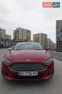 Седан Ford Fusion 2013 в 