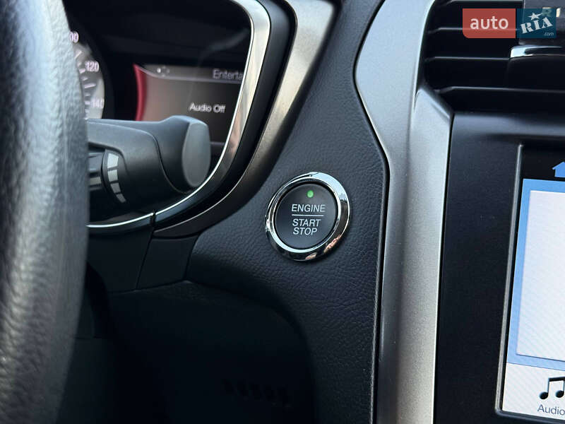 Седан Ford Fusion 2016 в Киеве фото 21 Седан Ford Fusion 2016 в Киеве