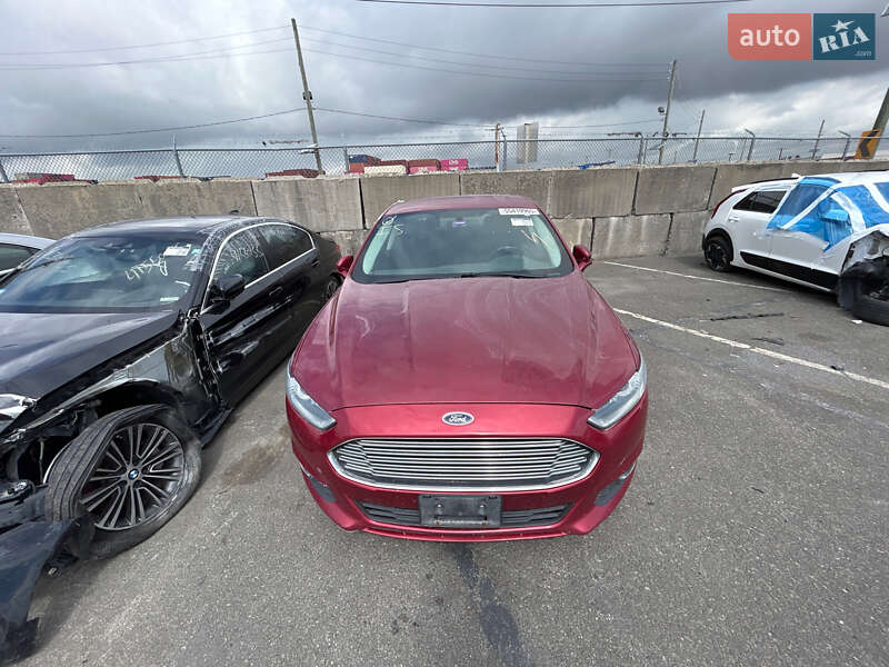 Седан Ford Fusion 2014 в Киеве фото 5 Седан Ford Fusion 2014 в Киеве