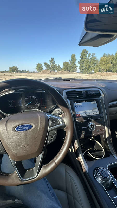 Седан Ford Fusion 2017 в Черкасах