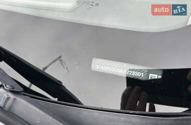 Седан Ford Fusion 2019 в 