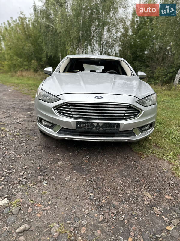 Седан Ford Fusion 2016 в Ровно