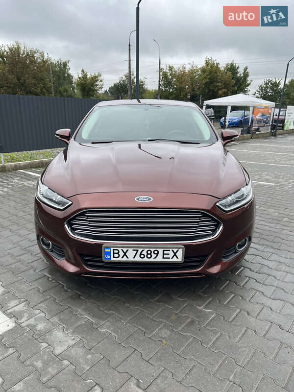 Седан Ford Fusion 2015 в Хмельницькому
