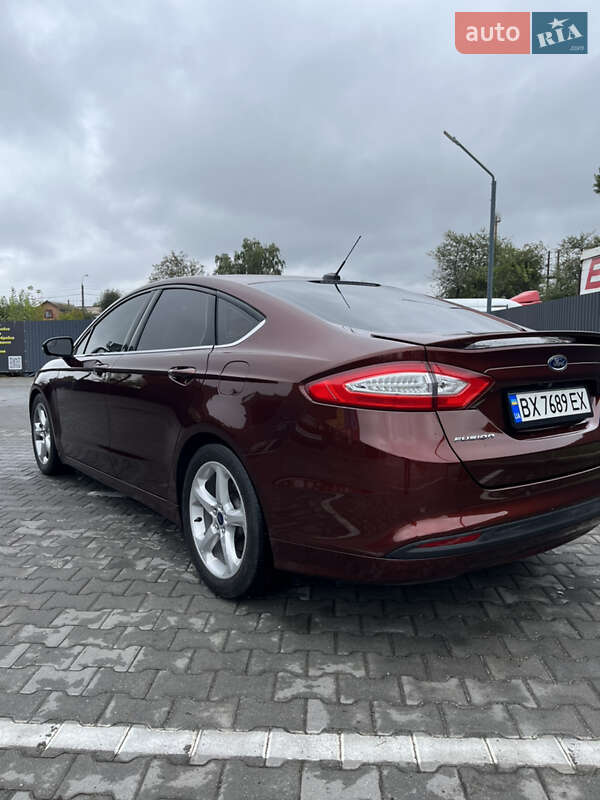 Седан Ford Fusion 2015 в Хмельницькому