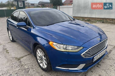 Седан Ford Fusion 2016 в 