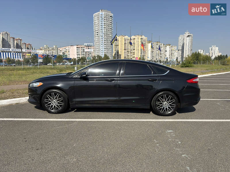 Седан Ford Fusion 2013 в Киеве фото 7 Седан Ford Fusion 2013 в Киеве