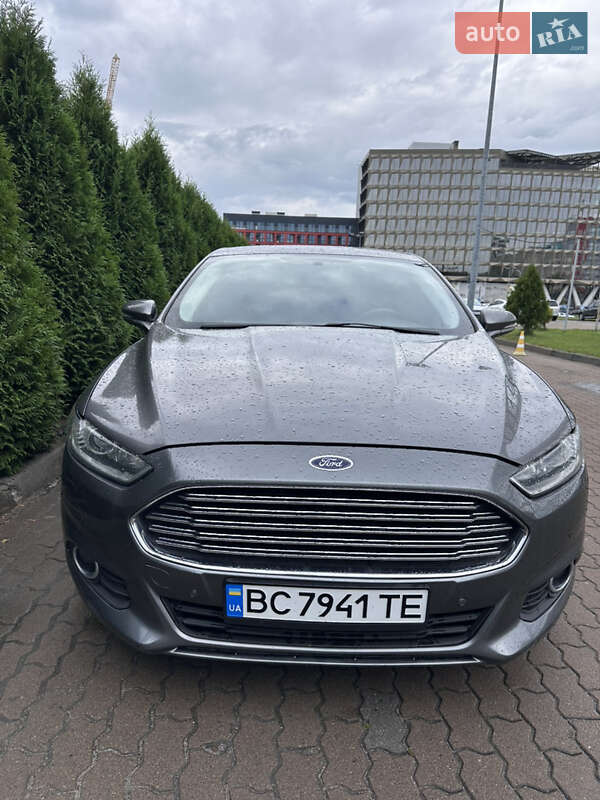 Ford Fusion 2013
