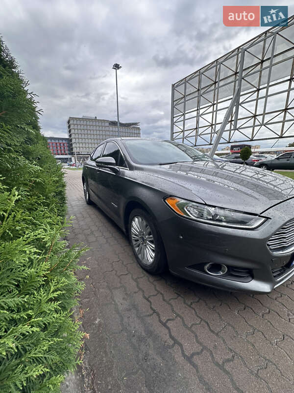 Седан Ford Fusion 2013 в Львове фото 4 Седан Ford Fusion 2013 в Львове