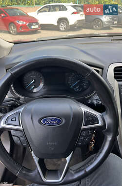 Седан Ford Fusion 2013 в Киеве