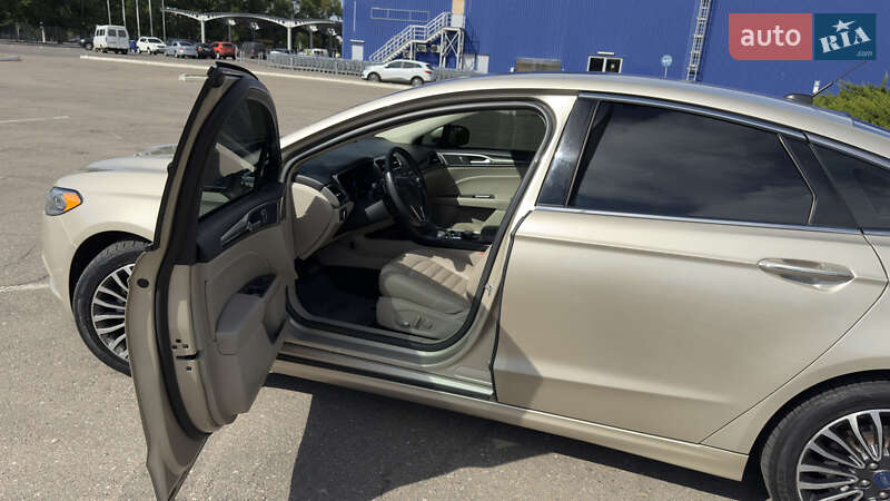 Седан Ford Fusion 2017 в Миколаєві