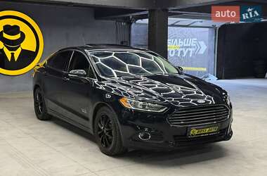 Седан Ford Fusion 2013 в Черновцах