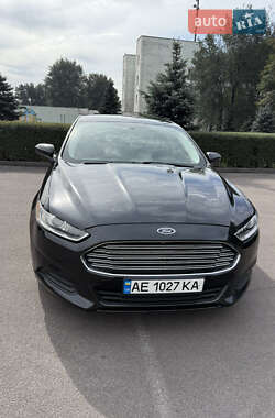 Ford Fusion 2015