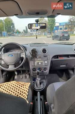 Хетчбек Ford Fusion 2008 в 