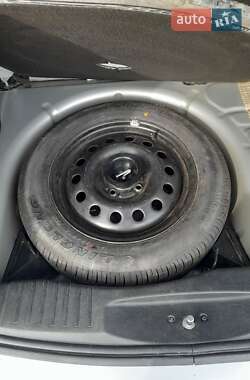 Хетчбек Ford Fusion 2008 в 