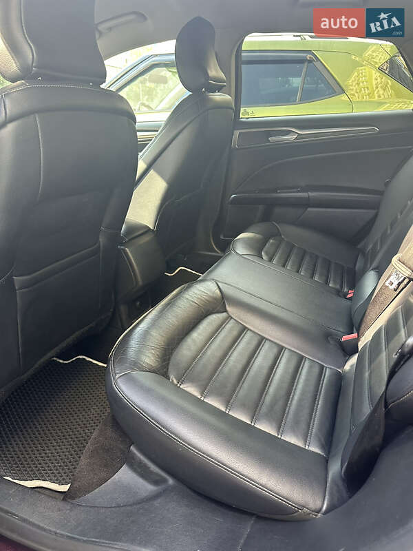 Седан Ford Fusion 2017 в Киеве