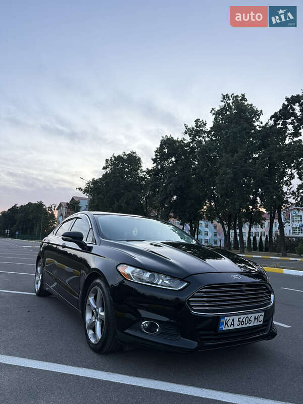 Ford Fusion 2016