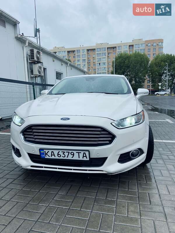 Седан Ford Fusion 2014 в Киеве