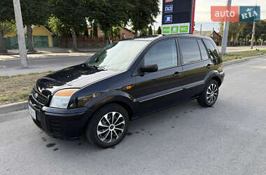 Хэтчбек Ford Fusion 2006 в 