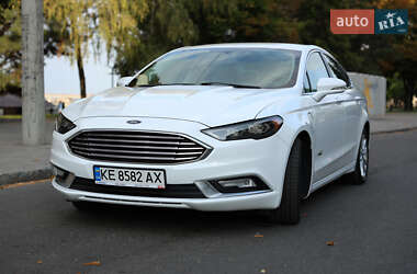 Седан Ford Fusion 2016 в Днепре