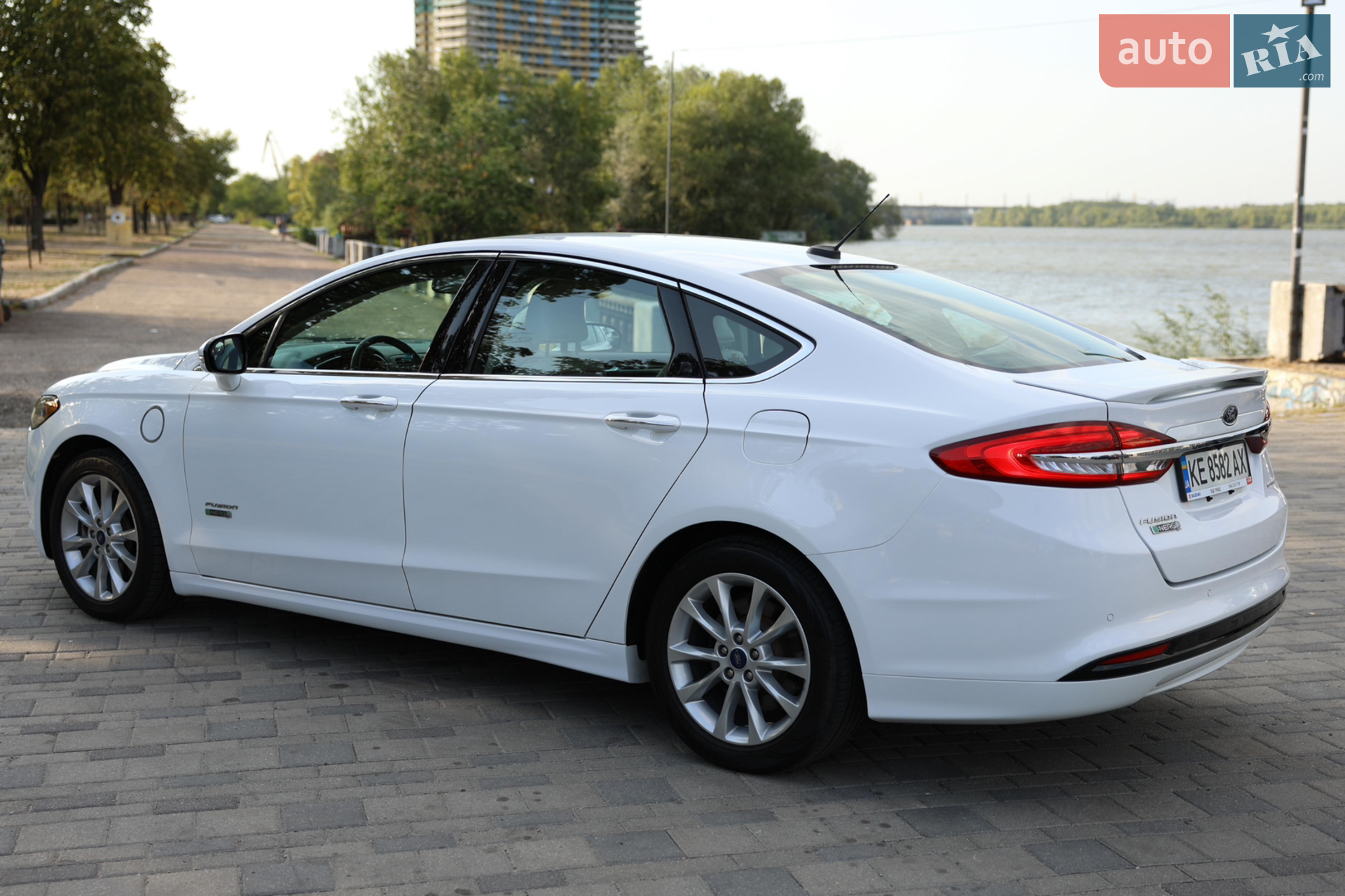 2016 Ford Fusion - мініатюра 7