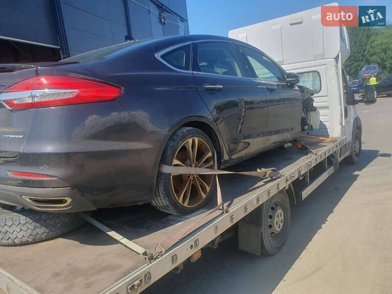 Седан Ford Fusion 2019 в Днепре