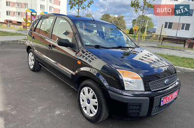 Хетчбек Ford Fusion 2005 в 
