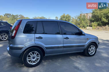Хэтчбек Ford Fusion 2007 в 