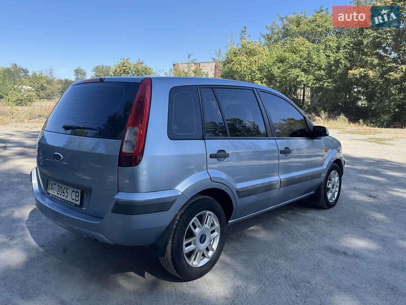 Хэтчбек Ford Fusion 2007 в Днепре