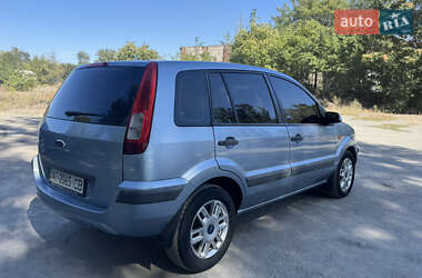 Хэтчбек Ford Fusion 2007 в 
