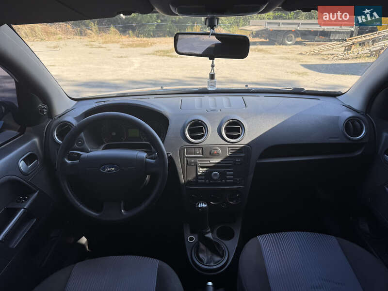 Хэтчбек Ford Fusion 2007 в Днепре