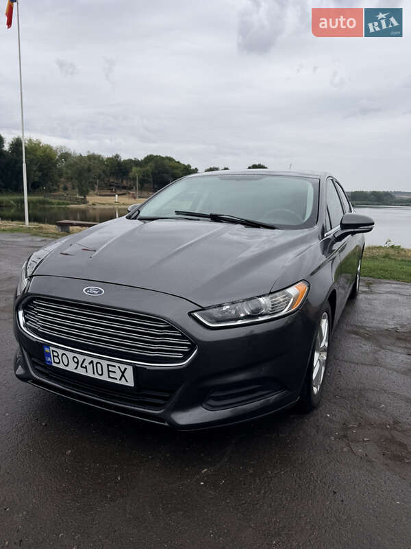 Ford Fusion 2015