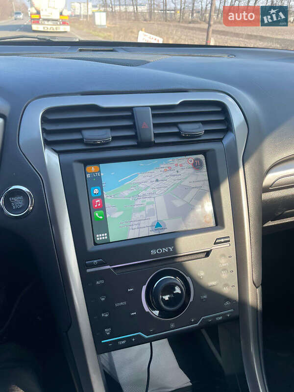 Седан Ford Fusion 2017 в Одесі