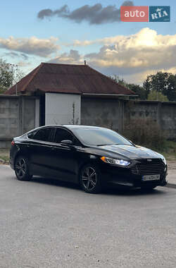 Седан Ford Fusion 2015 в Києві