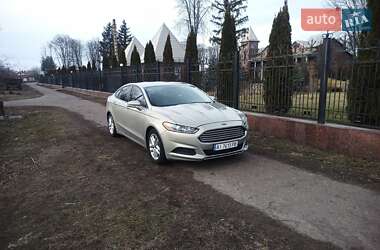 Ford Fusion 2015