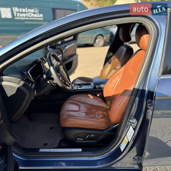 Седан Ford Fusion 2018 в Луцке
