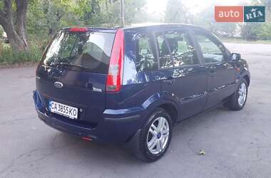 Хетчбек Ford Fusion 2004 в 