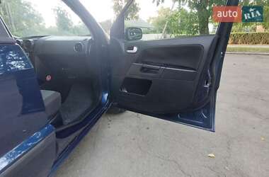 Хетчбек Ford Fusion 2004 в 