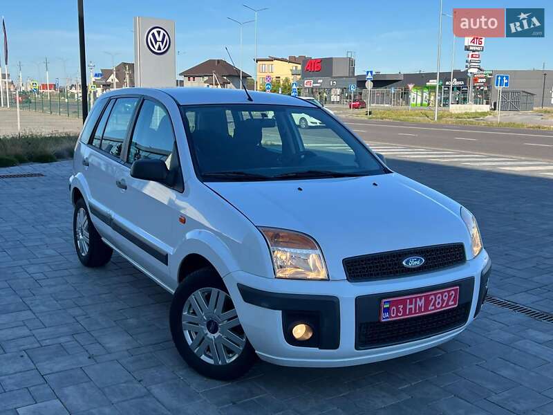 Хэтчбек Ford Fusion 2009 в Киеве фото 15 Хэтчбек Ford Fusion 2009 в Киеве