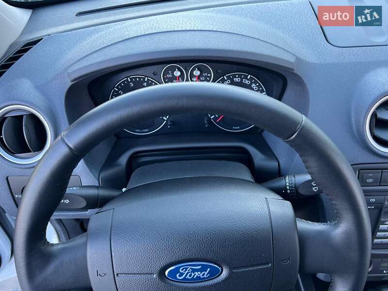 Хэтчбек Ford Fusion 2009 в Киеве фото 49 Хэтчбек Ford Fusion 2009 в Киеве