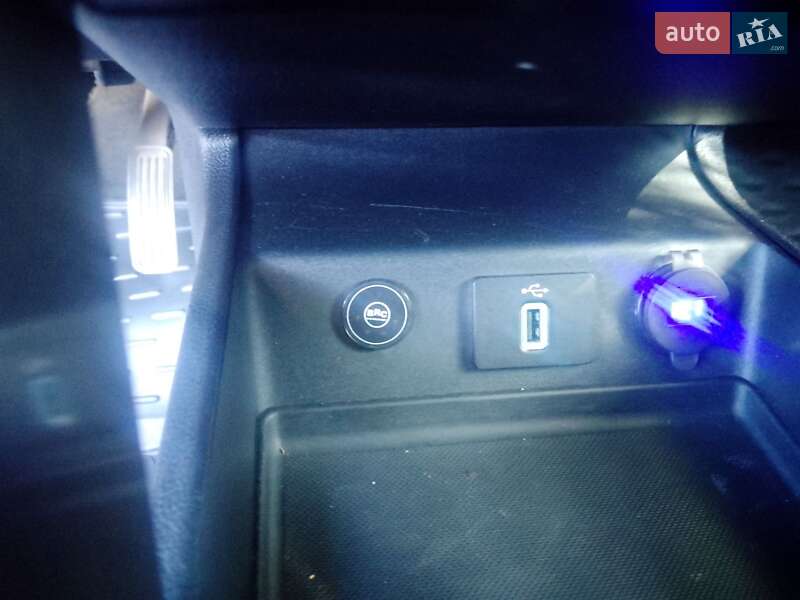 Седан Ford Fusion 2018 в Перещепине