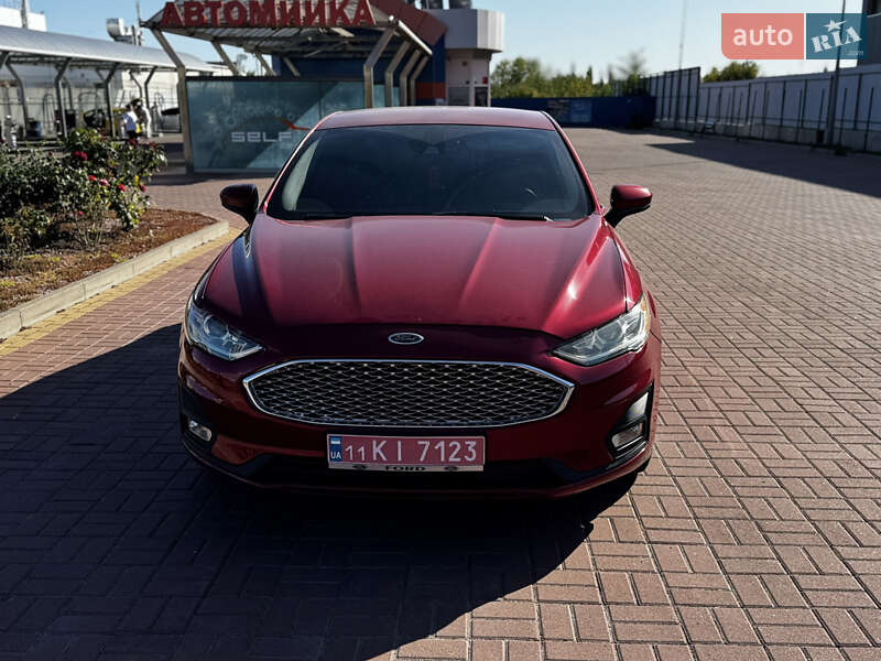 Седан Ford Fusion 2020 в Полтаві