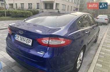 Седан Ford Fusion 2013 в 