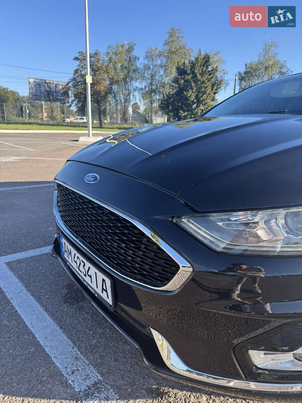 Седан Ford Fusion 2019 в Житомире